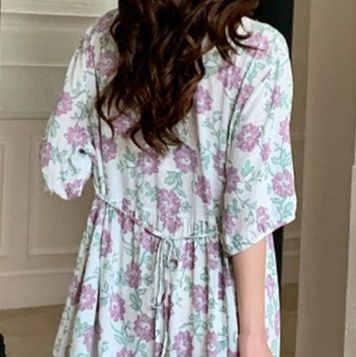 花柄ワンピース 草花舞う優美なロング丈ワンピース