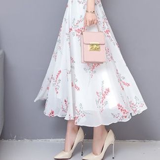 花柄ワンピース 優美な小花柄フレアロングワンピース