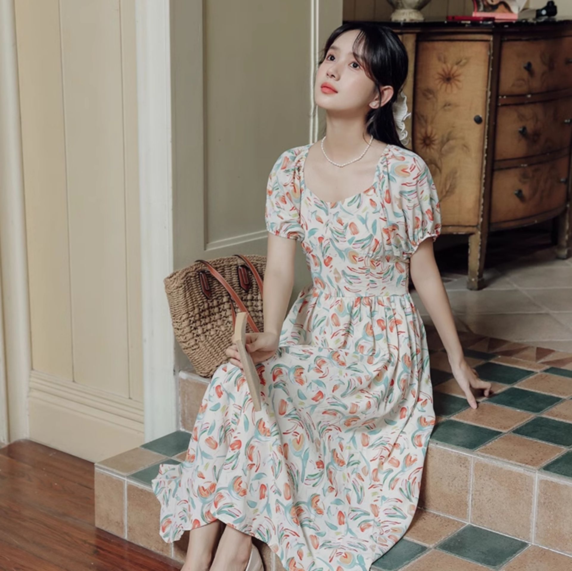 https://fulmo-img-server.com/flowerdress/1756189874168_hofo0cjy_8o1efl3w.jpeg