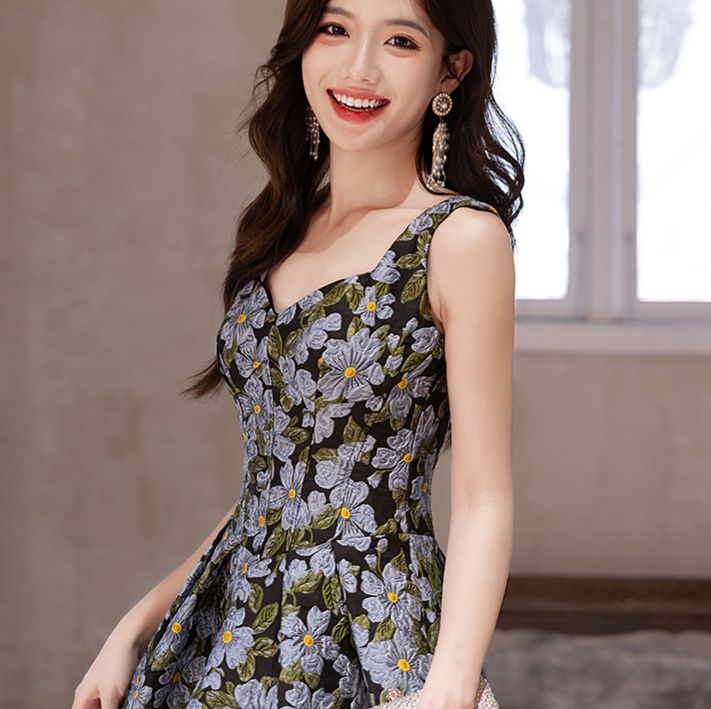 https://fulmo-img-server.com/flowerdress/1756346669076_4yhd2xyc_pblodgdf.jpeg