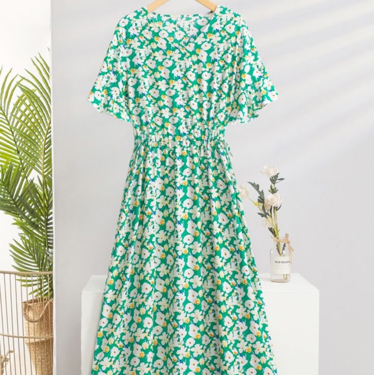 https://fulmo-img-server.com/flowerdress/1756545648619_z51889zm_rh8ao7pg.jpeg