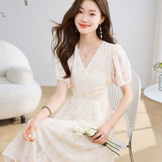 https://fulmo-img-server.com/flowerdress/1756546612170_f37w3u6b_gd47rvl4.jpeg