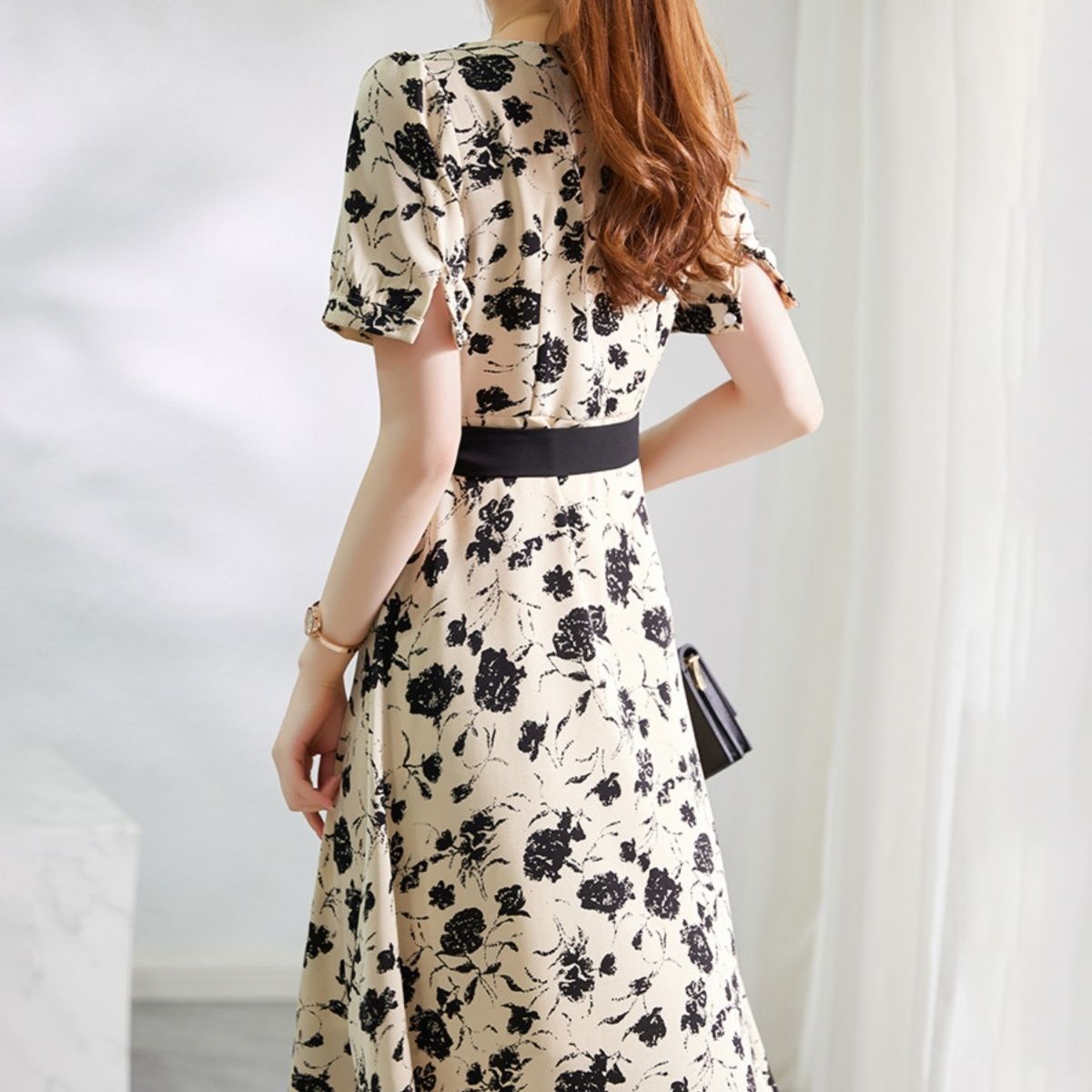 https://fulmo-img-server.com/flowerdress/1756547280066_uffhy3vi_g6gegkvn.jpeg
