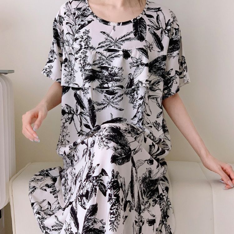 https://fulmo-img-server.com/flowerdress/1756551124228_mbtcuqxw_2tkx2k0e.jpeg