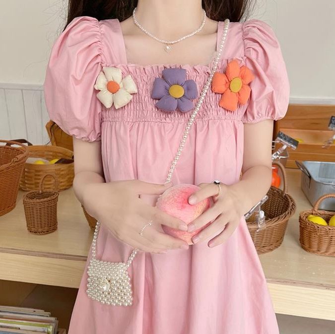 https://fulmo-img-server.com/flowerdress/1756818795310_7u7xg4k7_5dav9453.jpeg