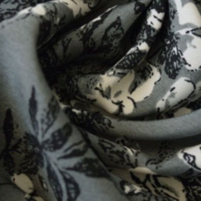 https://fulmo-img-server.com/flowerdress/1756906554636_lmh9pikp_o48tk621.jpeg