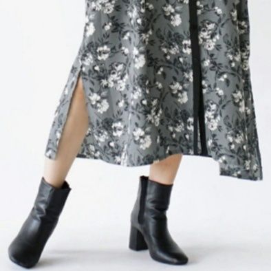 https://fulmo-img-server.com/flowerdress/1756906601742_zom7h42i_nzg716qp.jpeg