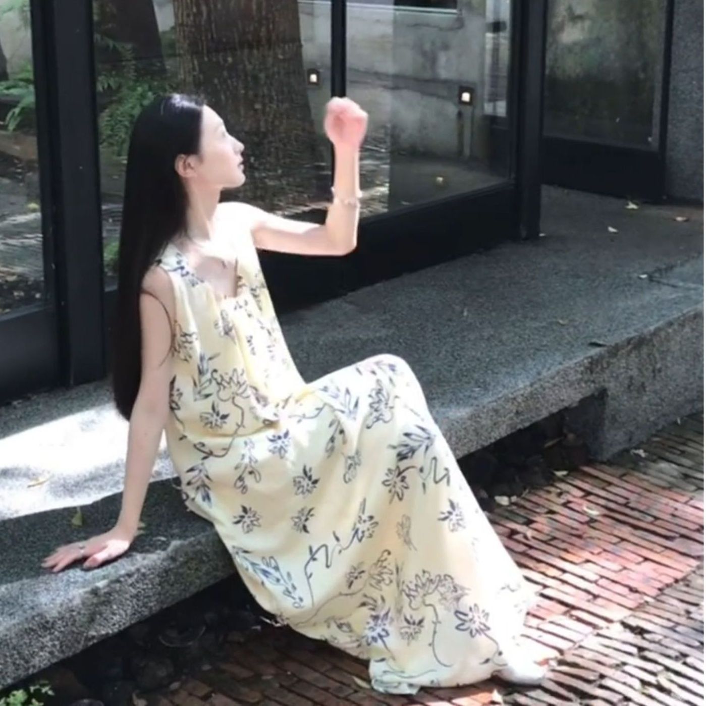 https://fulmo-img-server.com/flowerdress/1756907807562_wpx30jiv_iop0zbr6.jpeg