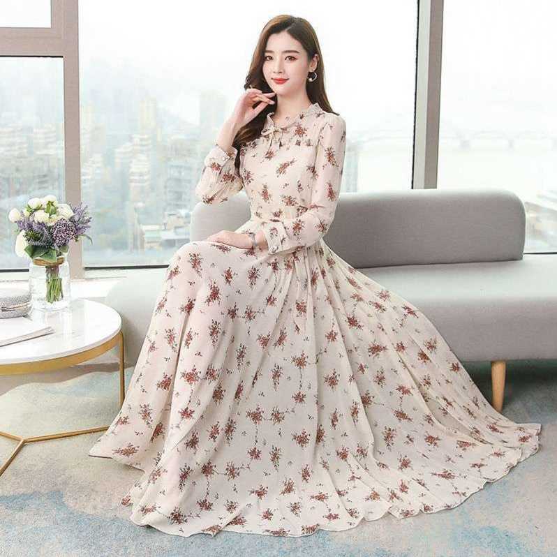 ひらひらと揺れて優雅にきらめく！上品なロング丈の花柄ドレス5選