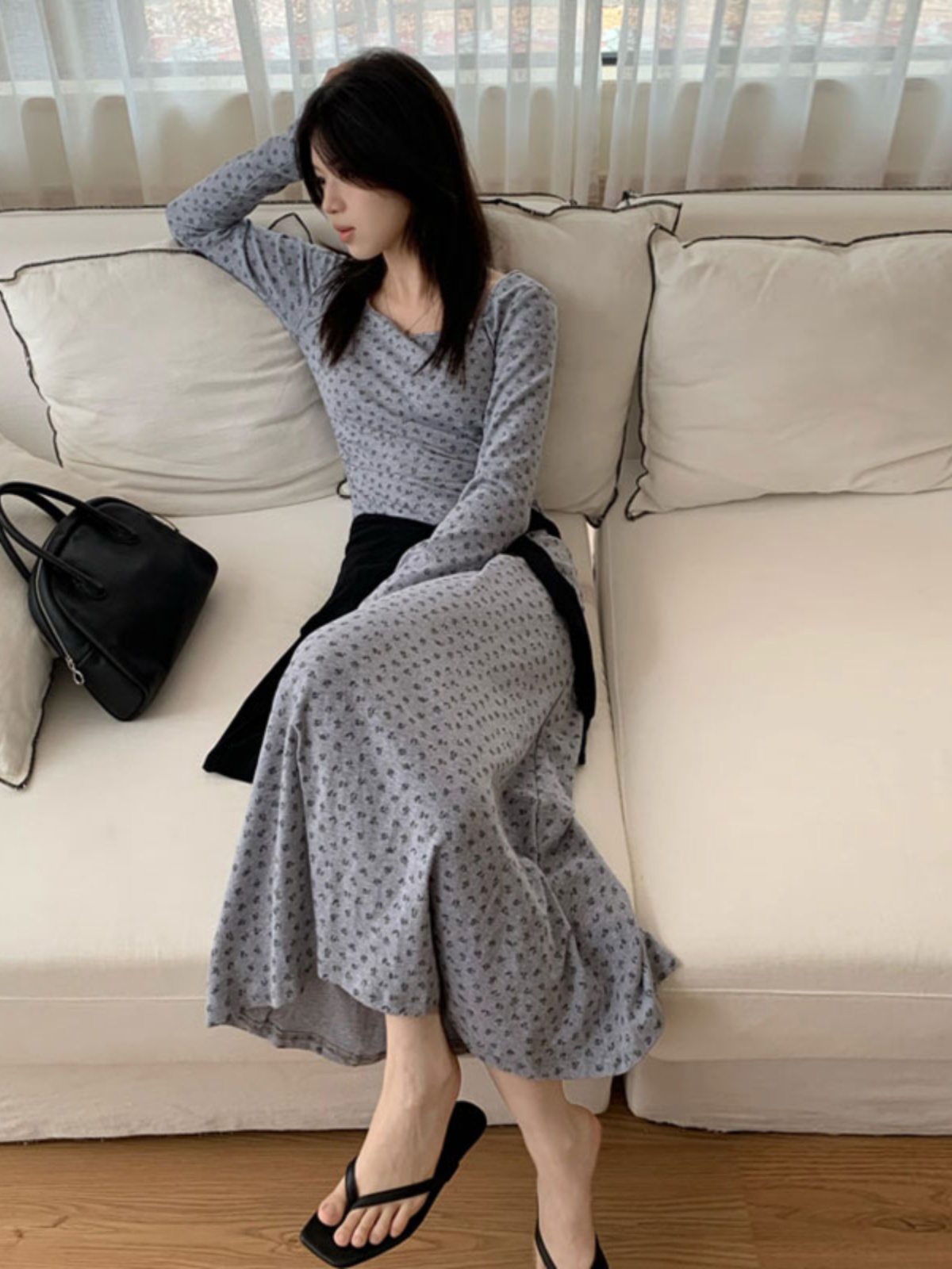 https://fulmo-img-server.com/flowerdress/310b5bd4-ff4a-455c-a0ed-c9d294fe08e0.jpg