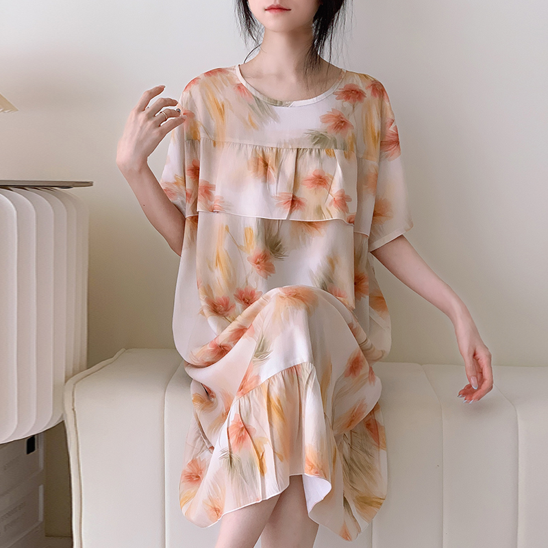 https://fulmo-img-server.com/flowerdress/325c7f0a-c423-403d-8bbc-89872de8970b.jpg