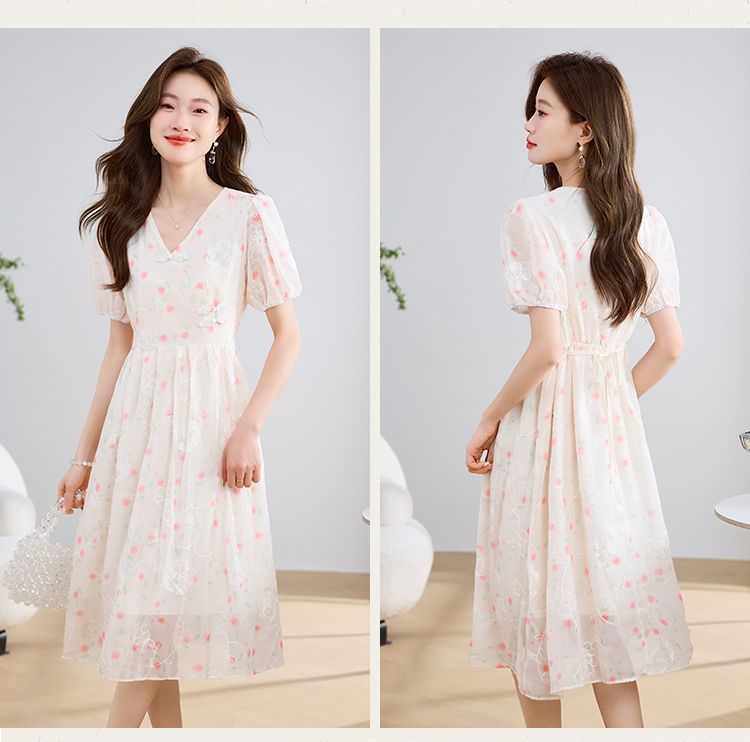 https://fulmo-img-server.com/flowerdress/32b7fdd6-58f2-43c9-bab4-3139c2c3120c.jpg