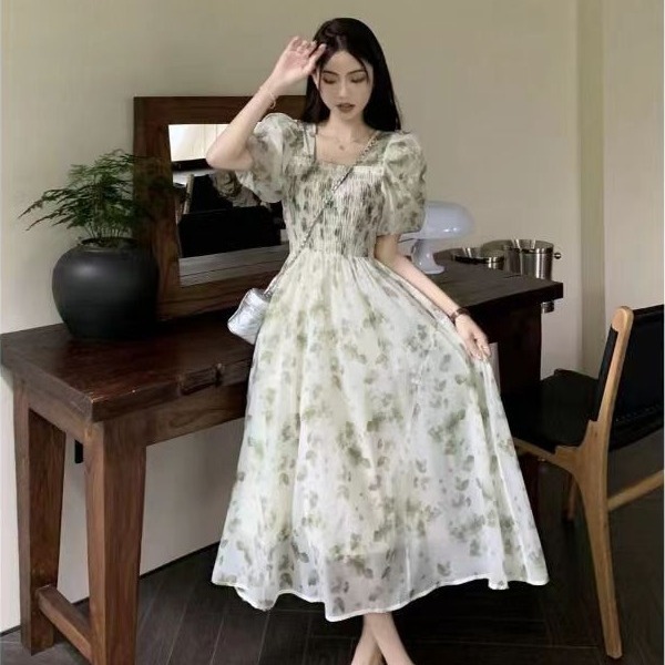 花柄ワンピース 優美な花柄シフォンワンピース
