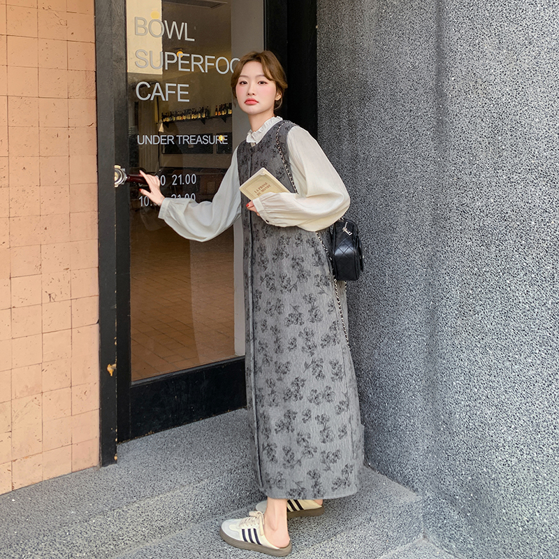 https://fulmo-img-server.com/flowerdress/405001f3-ab68-43da-9da1-7261629f1b13.jpg
