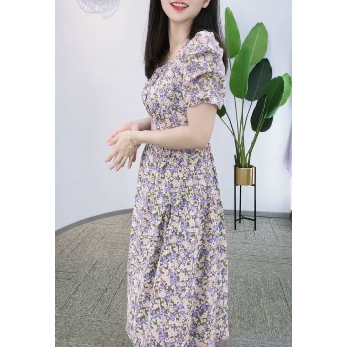 https://fulmo-img-server.com/flowerdress/48815167-1844-4f2a-80c5-51102ffa315f.jpg
