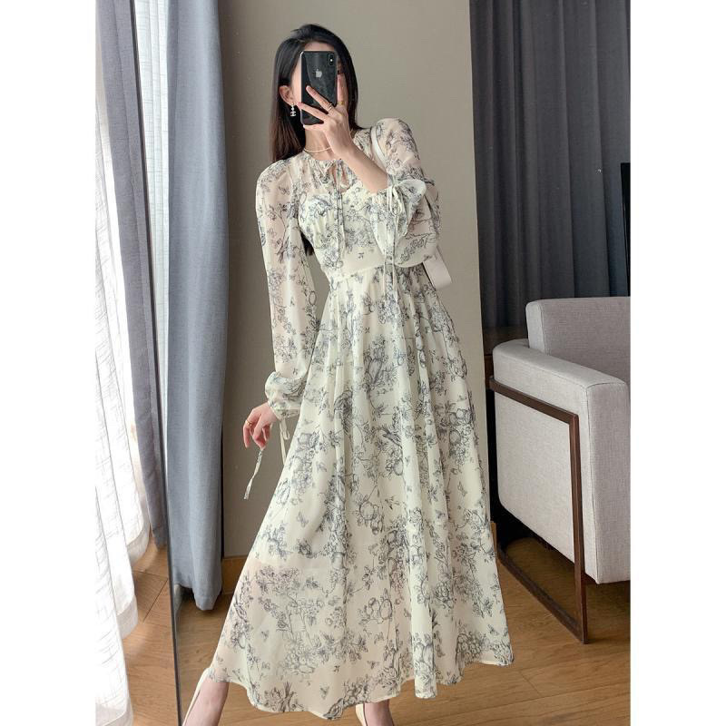 https://fulmo-img-server.com/flowerdress/5846fea0-64d6-43e2-b578-e58fedbadd60.jpg