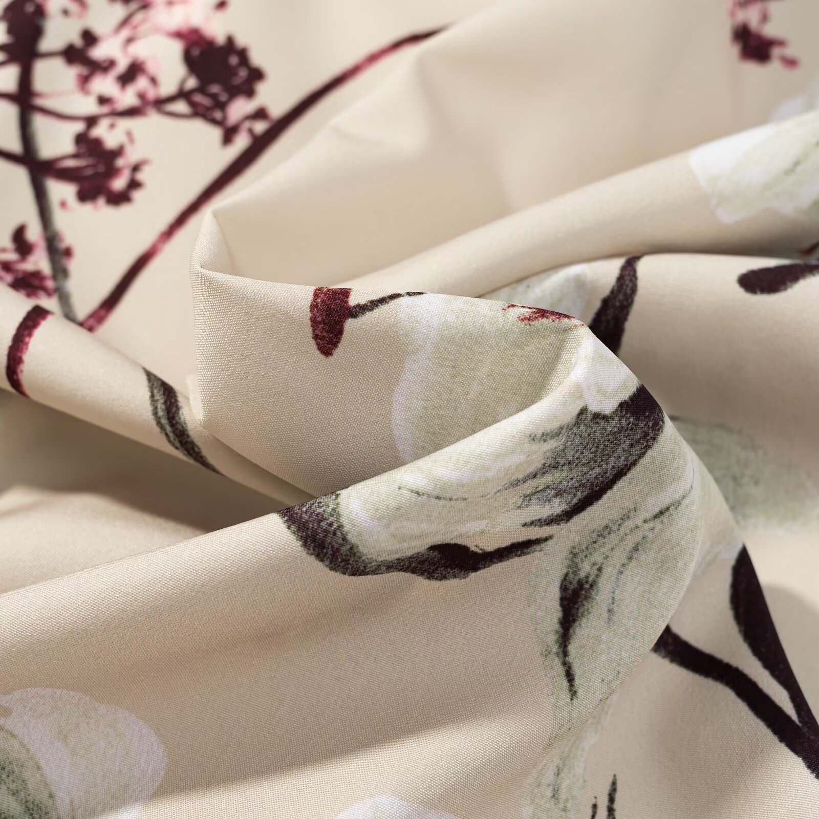 https://fulmo-img-server.com/flowerdress/5c426526-546e-48b3-a41b-e3eadedaf777.jpg