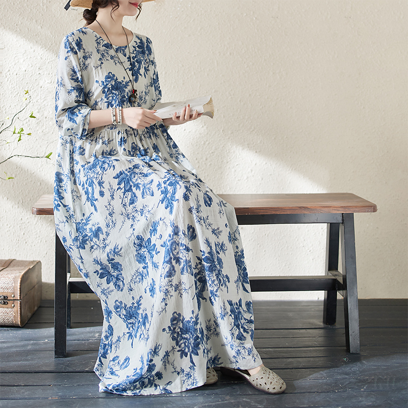 https://fulmo-img-server.com/flowerdress/5e43e411-af01-4951-a719-e4473f5e29c4.jpg