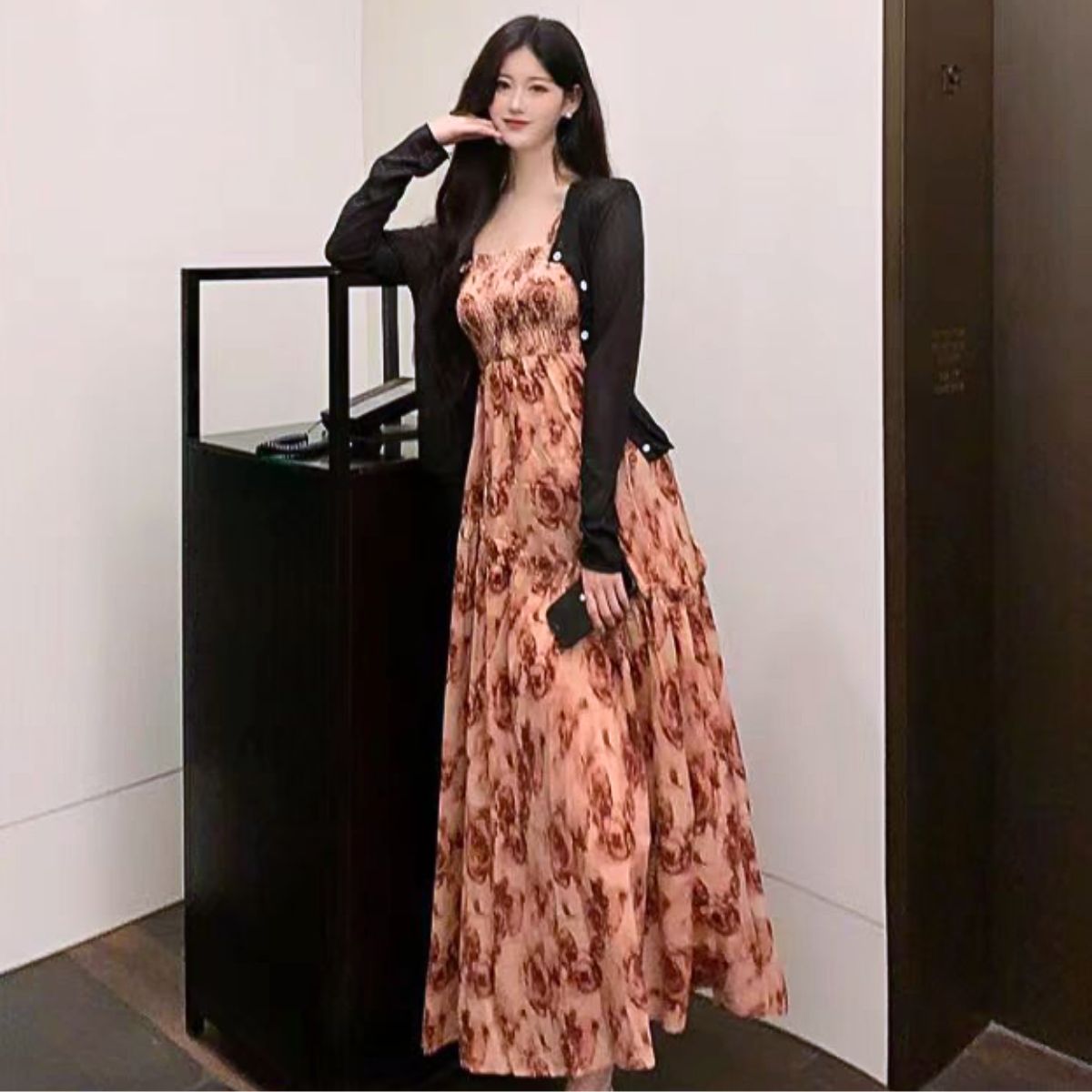 https://fulmo-img-server.com/flowerdress/6543fa95-d9d8-479a-b4e8-9192799e9cdc.jpg