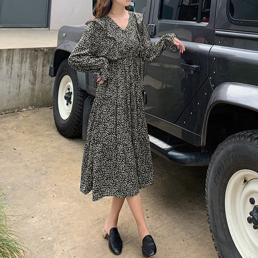 https://fulmo-img-server.com/flowerdress/6d87503f-945a-42e7-98f7-d9e5d793840b.jpg