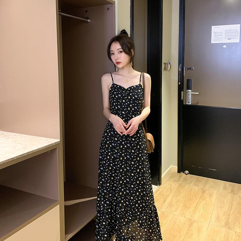 花柄ワンピース 優美な小花柄キャミソールワンピース