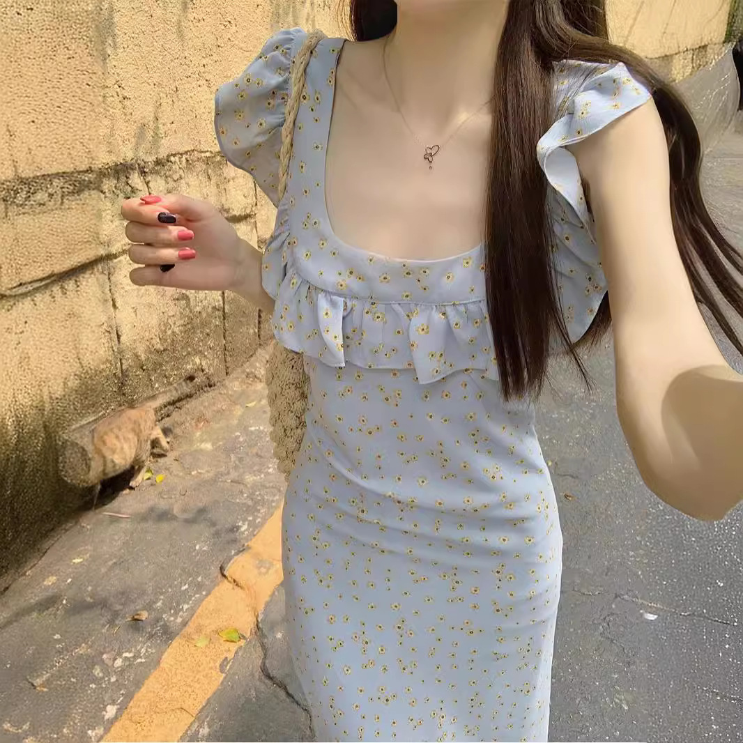 花柄ワンピース 小花柄フリルノースリーブワンピース