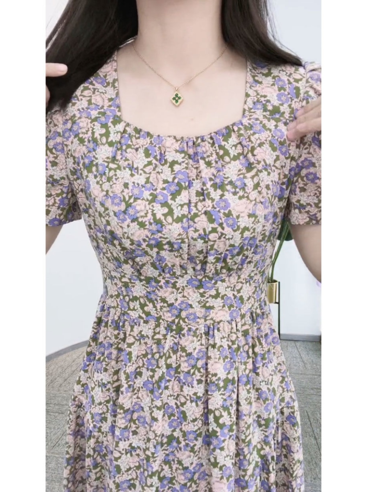 https://fulmo-img-server.com/flowerdress/b3bc1dfa-9f91-4522-ae30-27a9e9cda84c.jpg