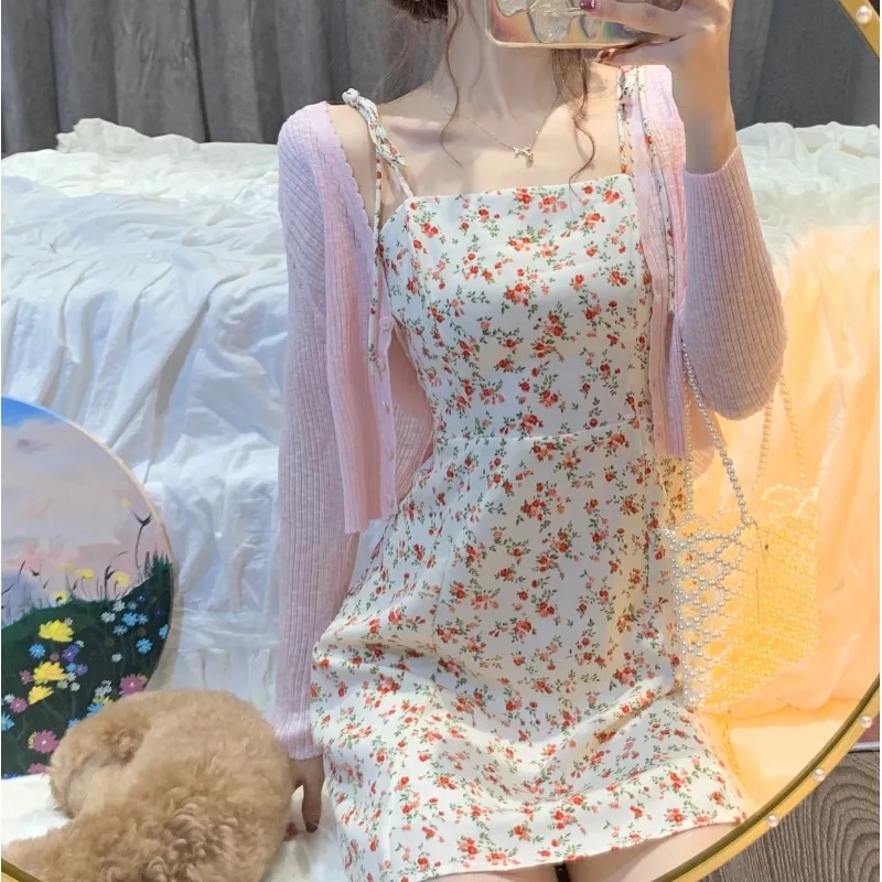 花柄ワンピース 小花リボン肩紐のキュートミニワンピース