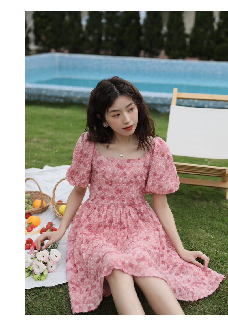 https://fulmo-img-server.com/flowerdress/d8106e80-62a7-44ee-8f1b-017a9ace7fab.jpg
