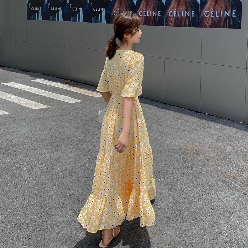 花柄ワンピース 優美な花柄フレアロングワンピース