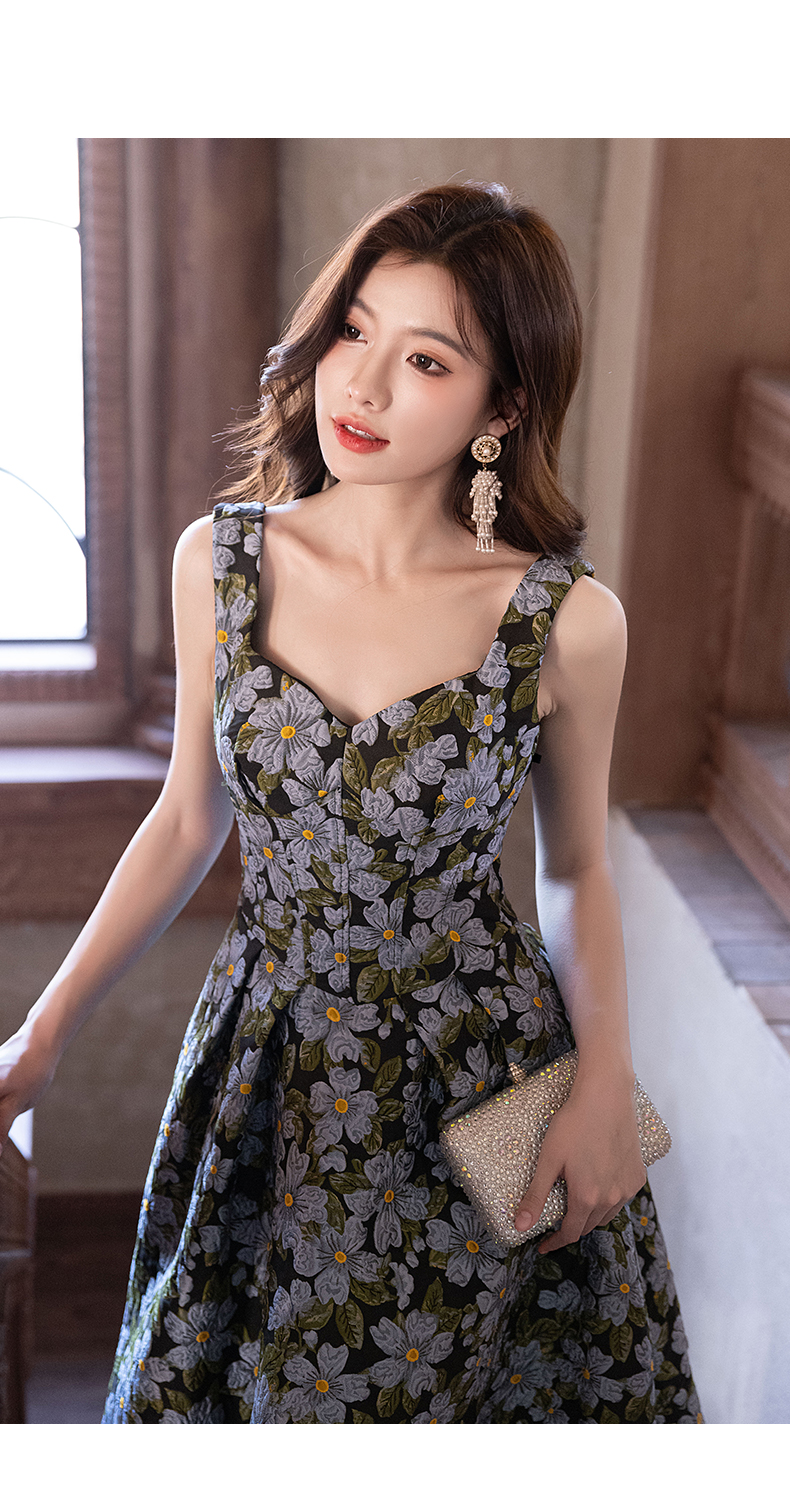 https://fulmo-img-server.com/flowerdress/e3f96975-7961-4d95-a1e7-272e5640e4cb.jpg