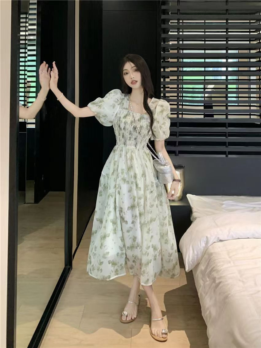 花柄ワンピース 優美な花柄シフォンワンピース