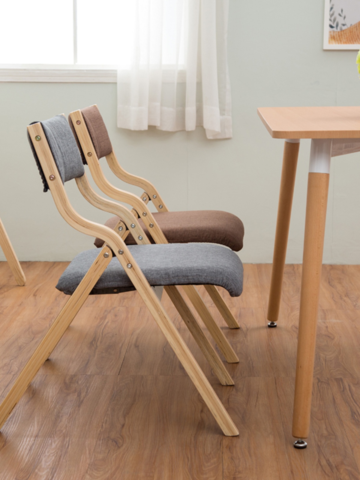 https://fulmo-img-server.com/foldseat/0b847d6c-7ce1-442f-b1bf-3b54723a6a1b.jpg