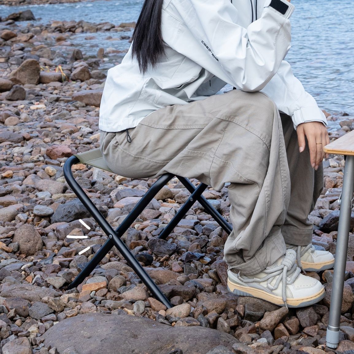 https://fulmo-img-server.com/foldseat/1750656272476_hcain5a7_t2uhrlvs.jpeg