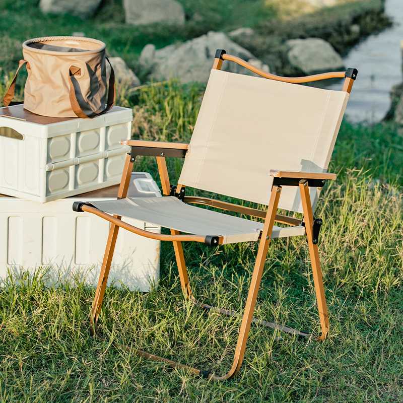 どこでも贅沢なくつろぎを！肘掛け付き折りたたみ椅子 10選
