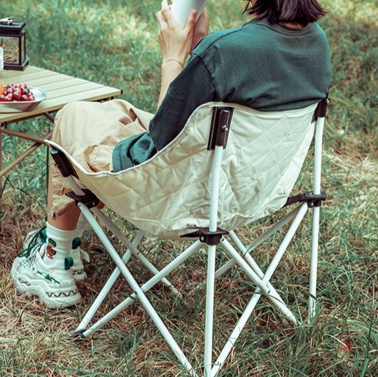 折りたたみ椅子折りたたみ椅子アウトドア キルティング素材ロースタイル折りたたみ椅子