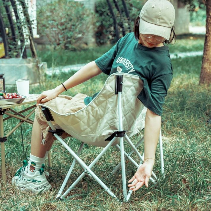 折りたたみ椅子折りたたみ椅子アウトドア キルティング素材ロースタイル折りたたみ椅子