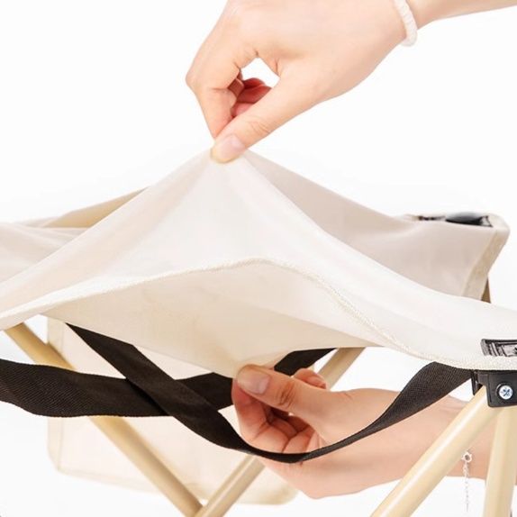 折りたたみ椅子 折りたたみ椅子アウトドア一秒展開式軽量折りたたみ椅子背もたれ付き