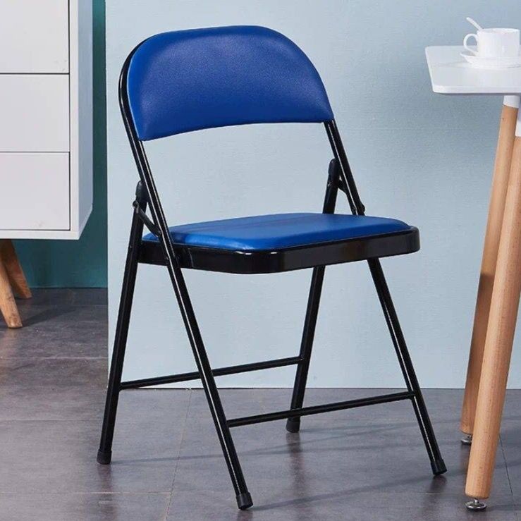 金属フレーム三角補強折りたたみ椅子
