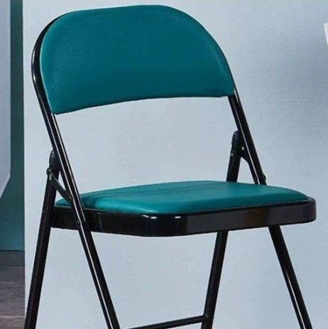 金属フレーム三角補強折りたたみ椅子