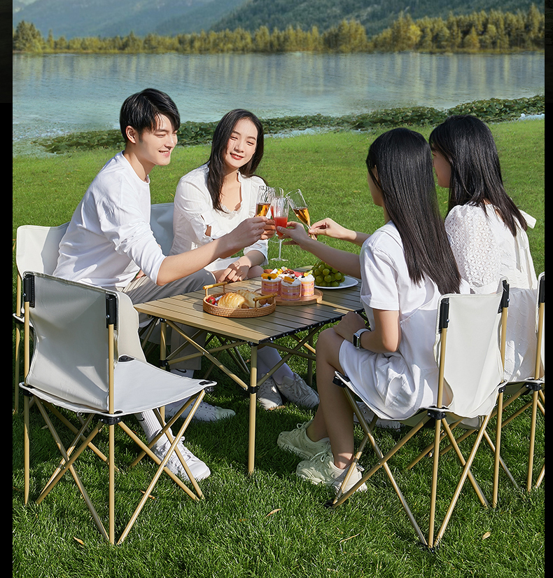 https://fulmo-img-server.com/foldseat/38f41257-39cf-44b1-b01e-80a5adf127f4.jpg