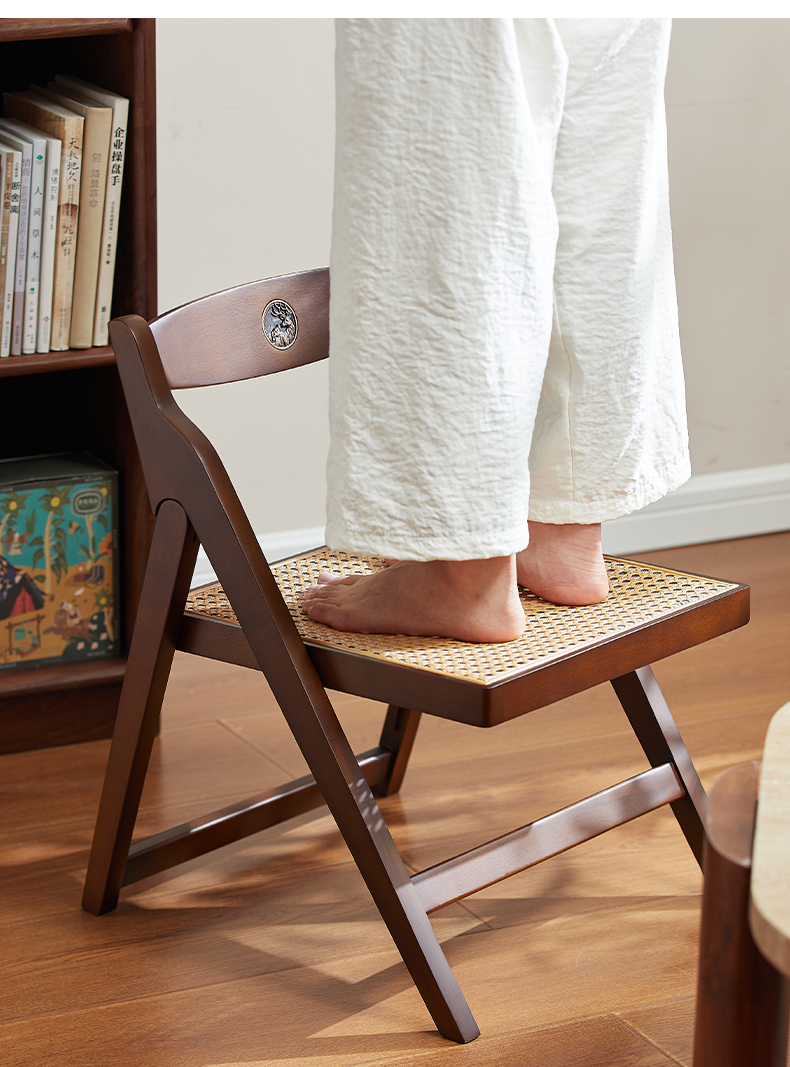 https://fulmo-img-server.com/foldseat/9c017201-d77a-4898-8bdf-6c7901eaca8e.jpg