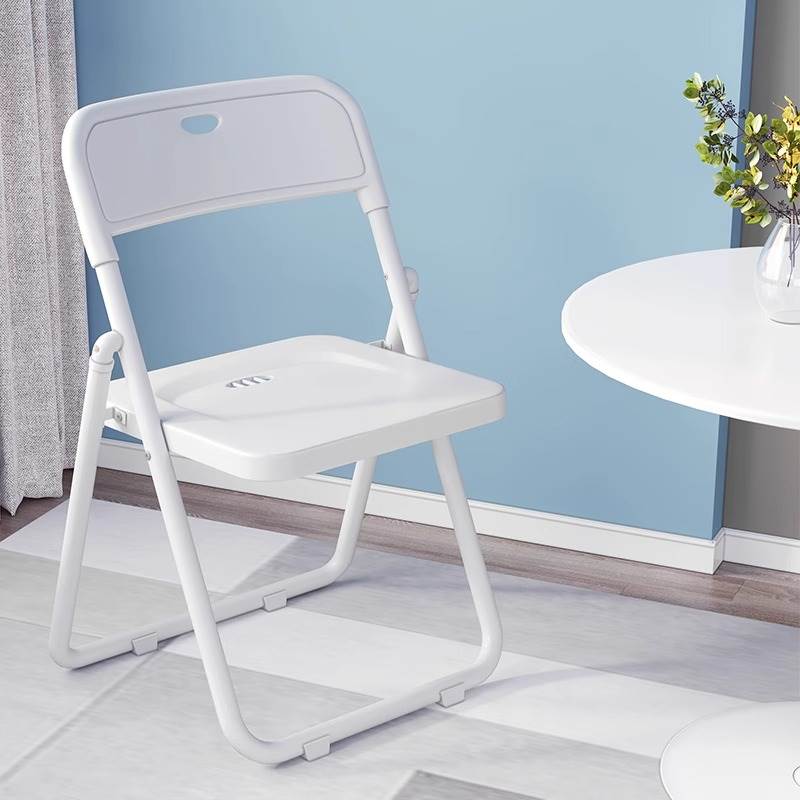 https://fulmo-img-server.com/foldseat/cd5bbffe-c883-45af-ac0b-abca16745e47.jpg