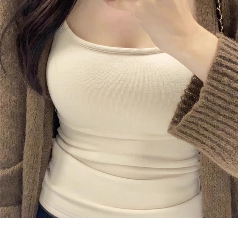 シンプル美シルエットタンクトップ