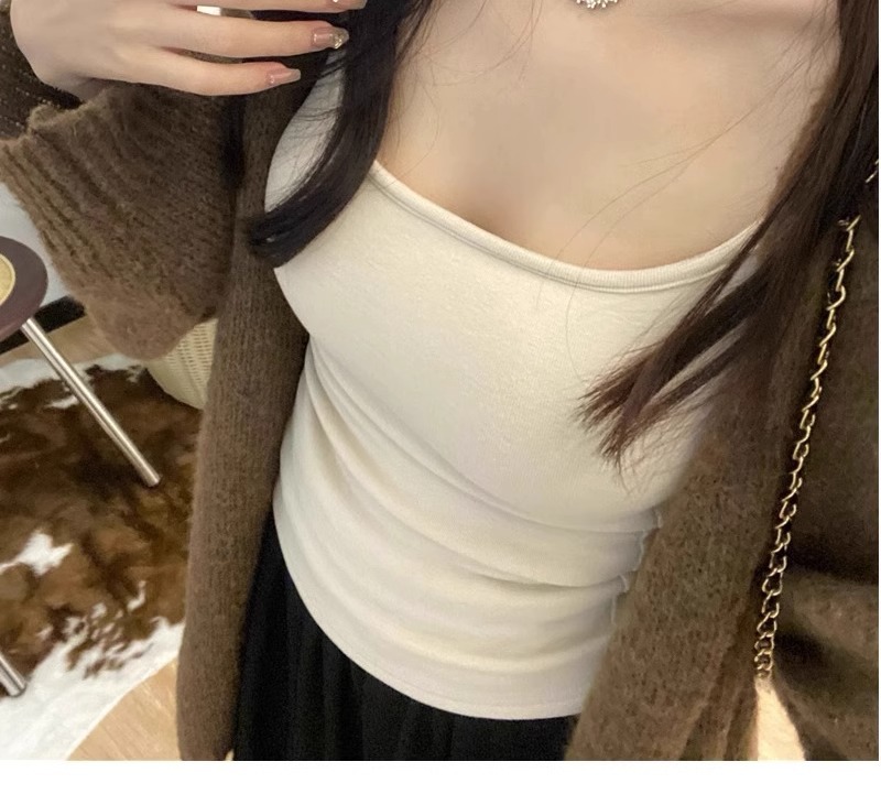 シンプル美シルエットタンクトップ