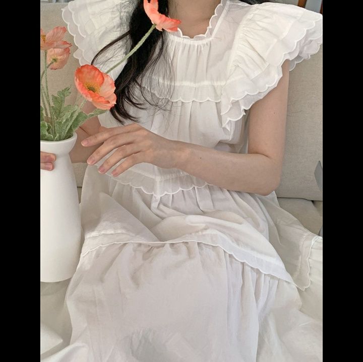 https://fulmo-img-server.com/frill-macherie/1758973735006_46sk1roc_kqnpcjeo.jpeg