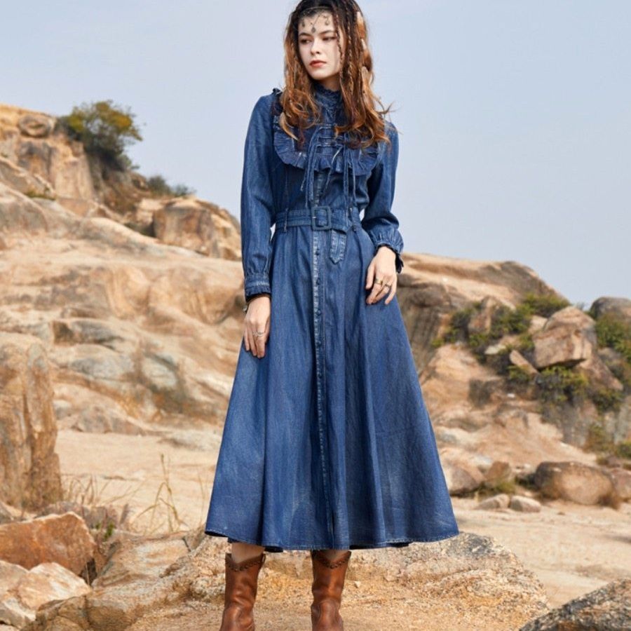 襟元フリルデニム生地長袖ベルト付きワンピース