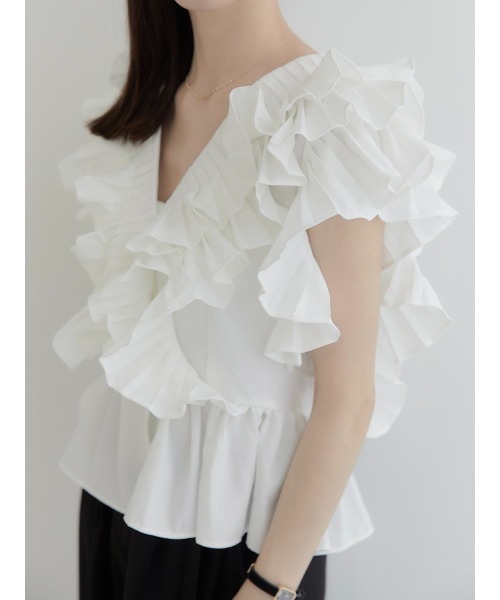 立体フリル袖切替Vネックブラウス