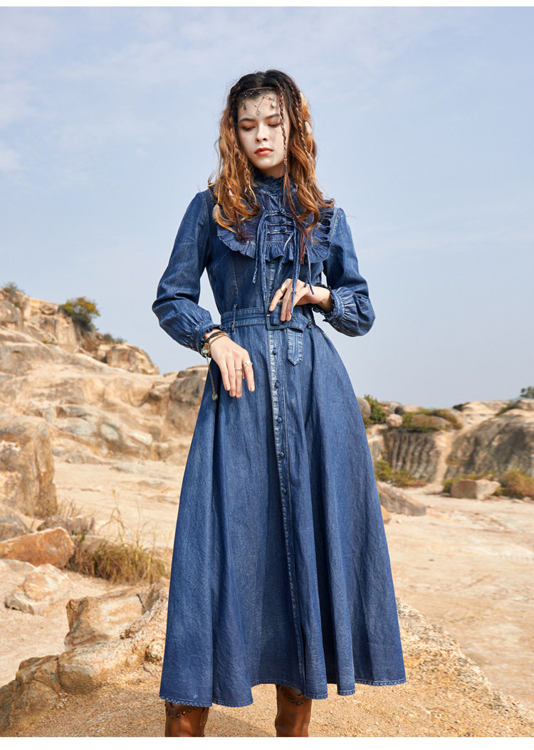 襟元フリルデニム生地長袖ベルト付きワンピース