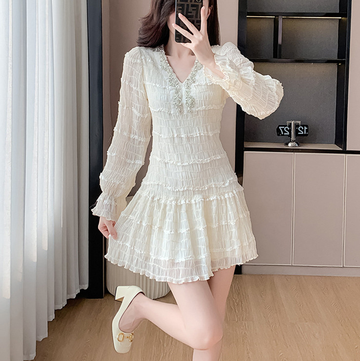 シフォンフリルワンピース